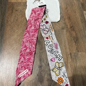 Coach POPPY Reversible Scarf - Twilly 100% silk